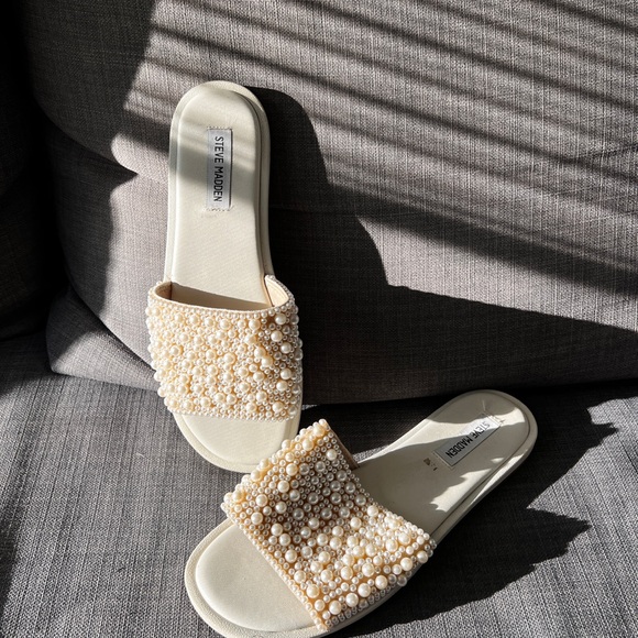 Steve Madden Cream Embellished Sandals - Picture 1 of 3